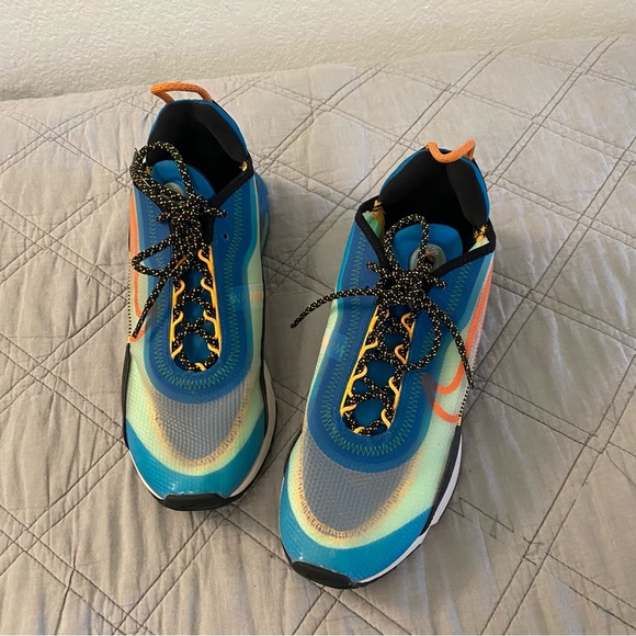 Nike Air Max 2090 - Picture 8 of 9